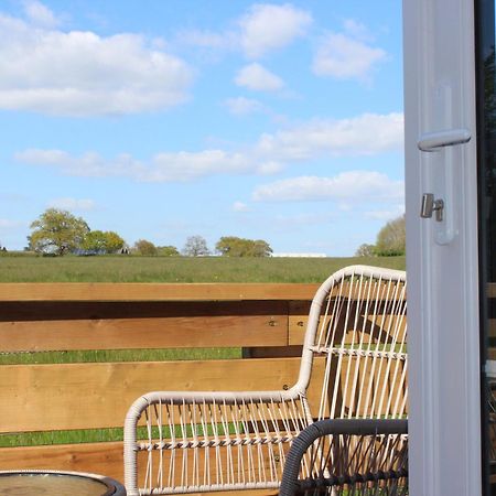 グロスター The Old Workshop - A Cosy Country Retreatヴィラ エクステリア 写真
